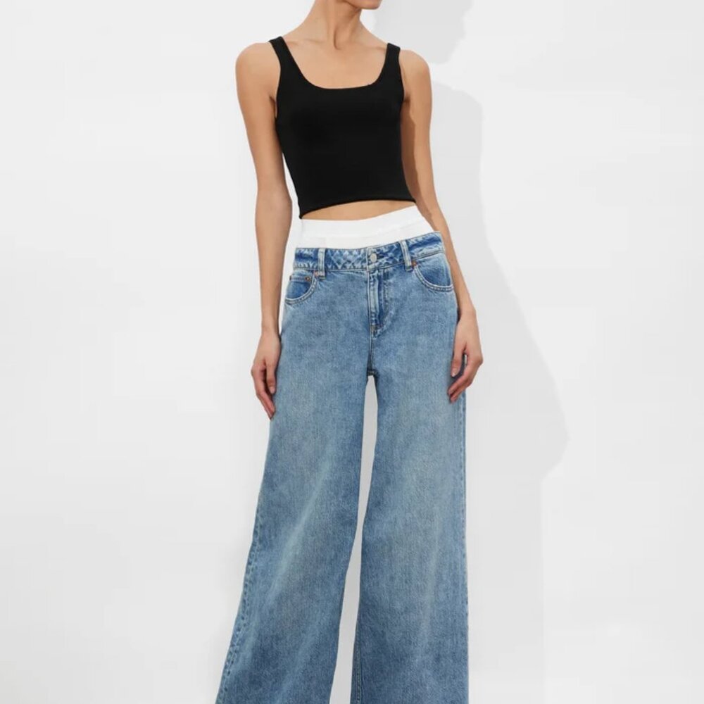 Alice + Olivia Ian Boxer Jean in Harlow Vintage Blue & Off White 31